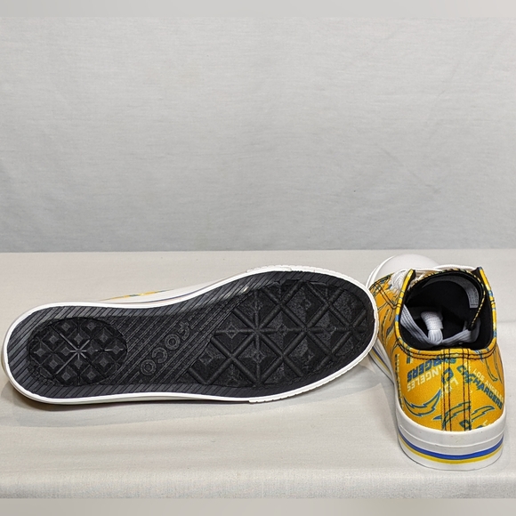 NEW Foco Los Angeles Chargers Womens Low Top NFL Canvas Shoe Yellow Sz 8 - Picture 3 of 4